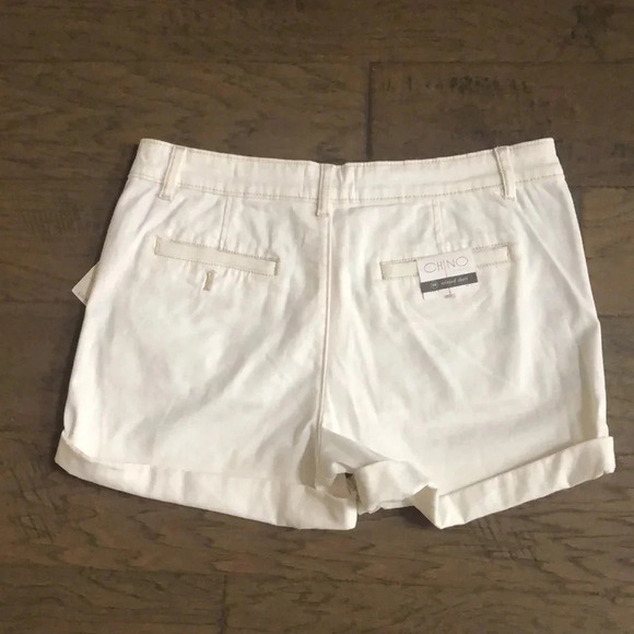 Anthropologie Chino white relaxed cuffed shorts Sz 28 New with tags - Picture 9 of 11